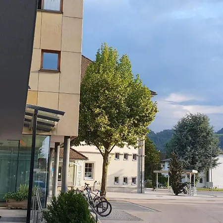 Anjele Höchst